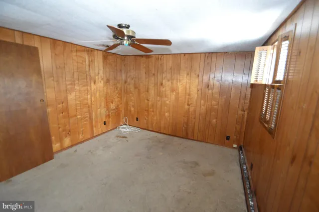 a view of empty room