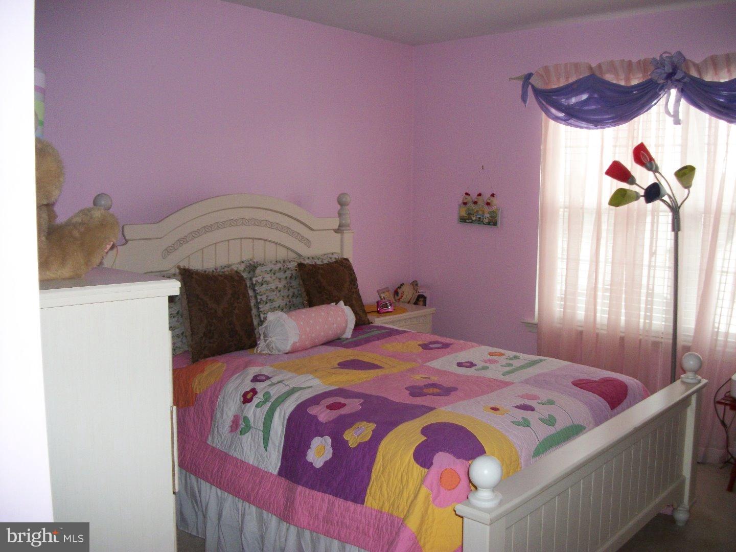 14 Parliament Road Sicklerville, NJ 08081 - Photo 15 of 24 Bedroom 2
