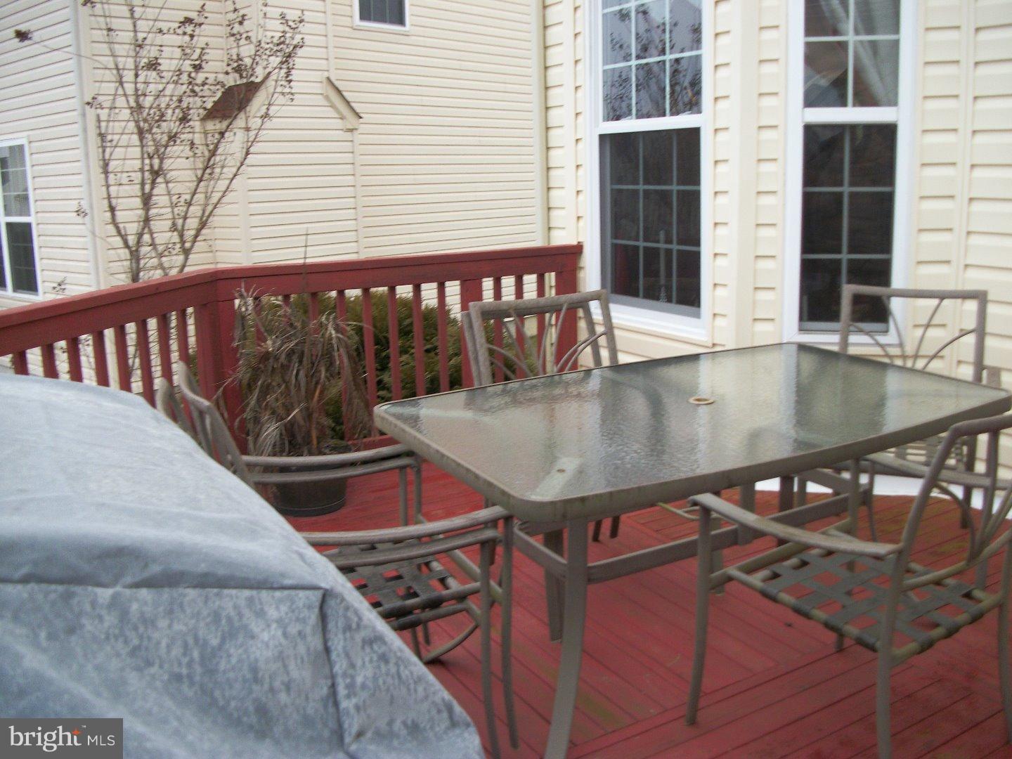 14 Parliament Road Sicklerville, NJ 08081 - Photo 10 of 24 Deck