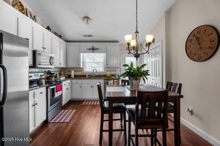 4322 Fawn Court North Wilson, NC 27896 - Photo 8 of 28 Eat in Kitchen