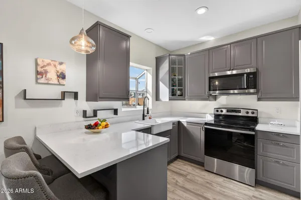 $649,500 | 871 East Kapasi Lane, San Tan Valley, AZ 85140