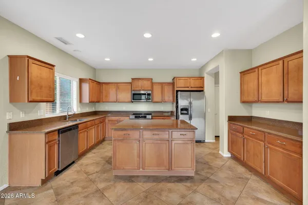 $649,500 | 871 East Kapasi Lane, San Tan Valley, AZ 85140