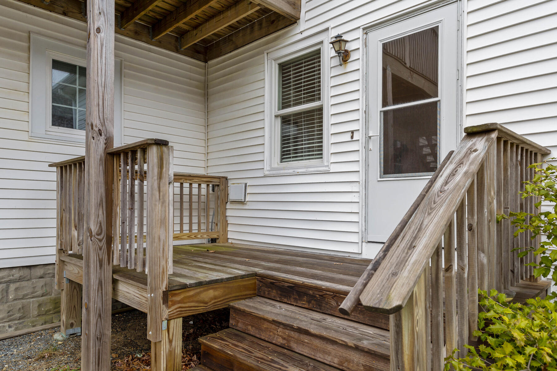 6 Wallace Avenue Buzzards Bay, MA 02532 - Photo 29 of 31 a view of entryway with a front door