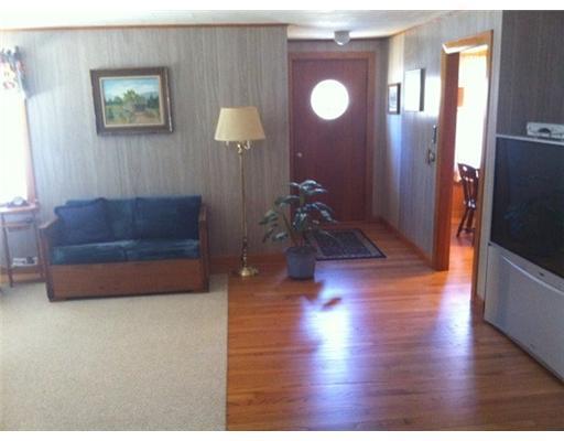 19 King Street Sebago, ME 04029 - Photo 5 of 9 Living Room.