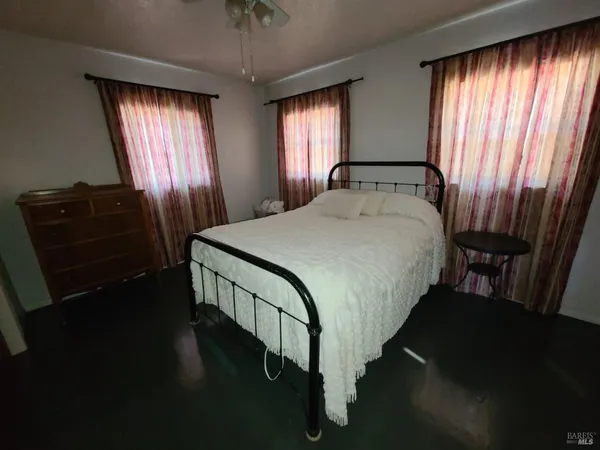 $235,000 | 76275 Perry Street, Covelo, CA 95428