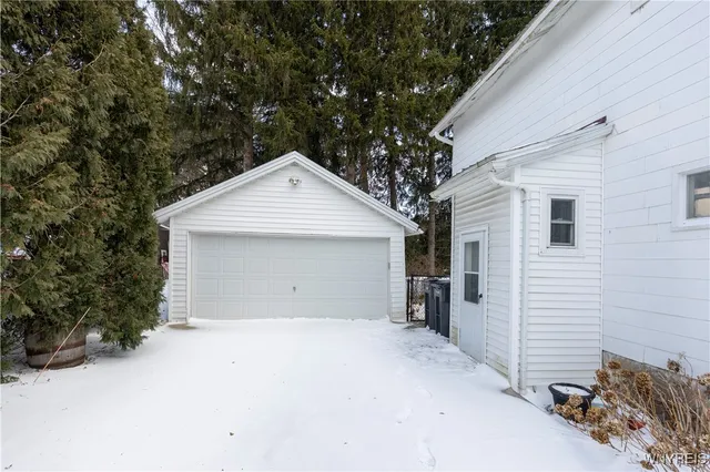 $259,000 | 28 North Davis Street, Orchard Park, NY 14127