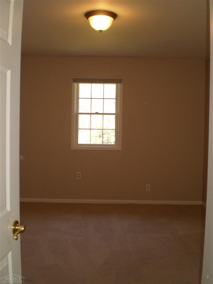 500 Townsend Road Leonard, MI 48367 - Photo 28 of 30