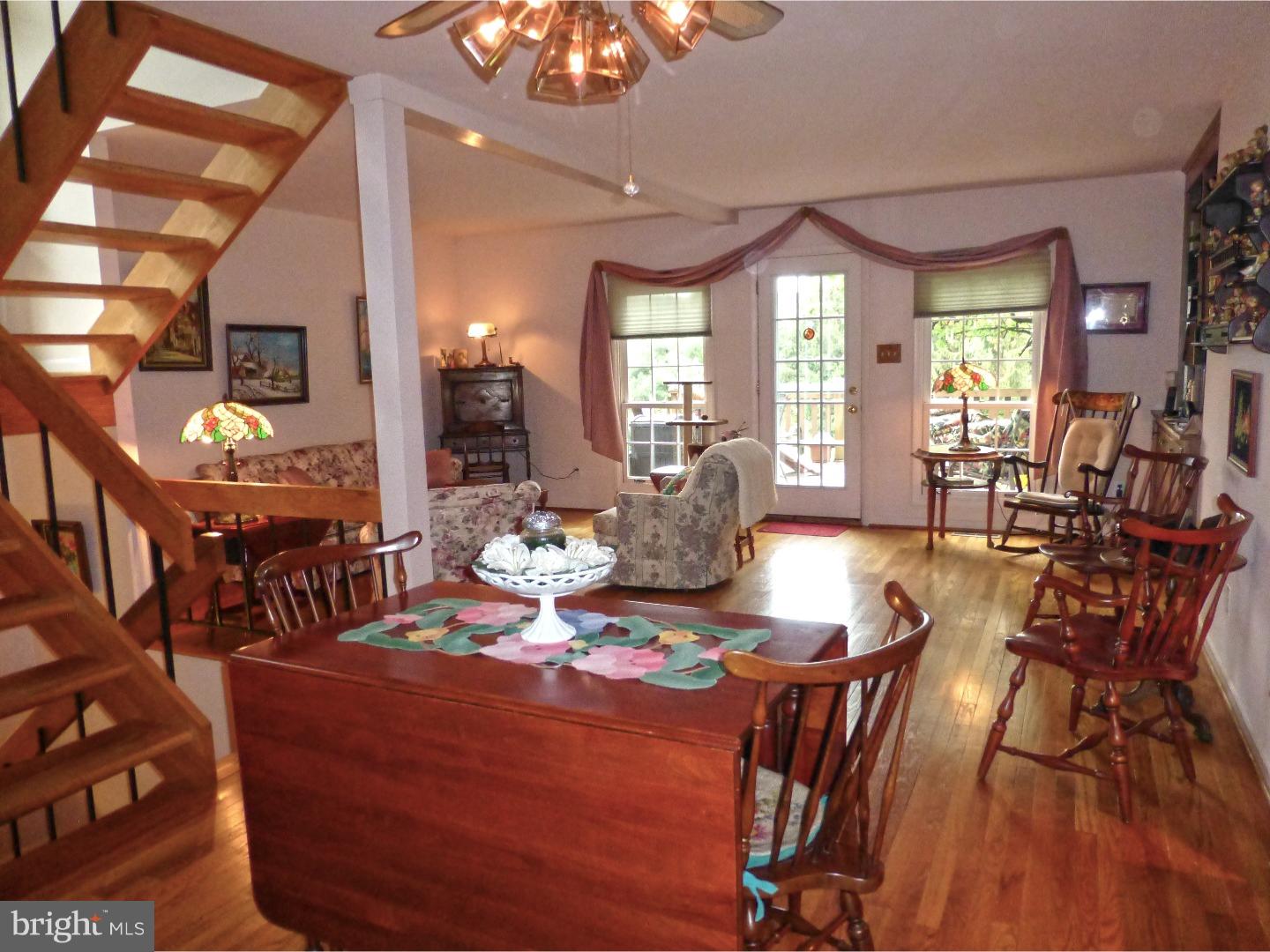 42 Tee Circle Shillington, PA 19607 - Photo 8 of 22 Dining Room