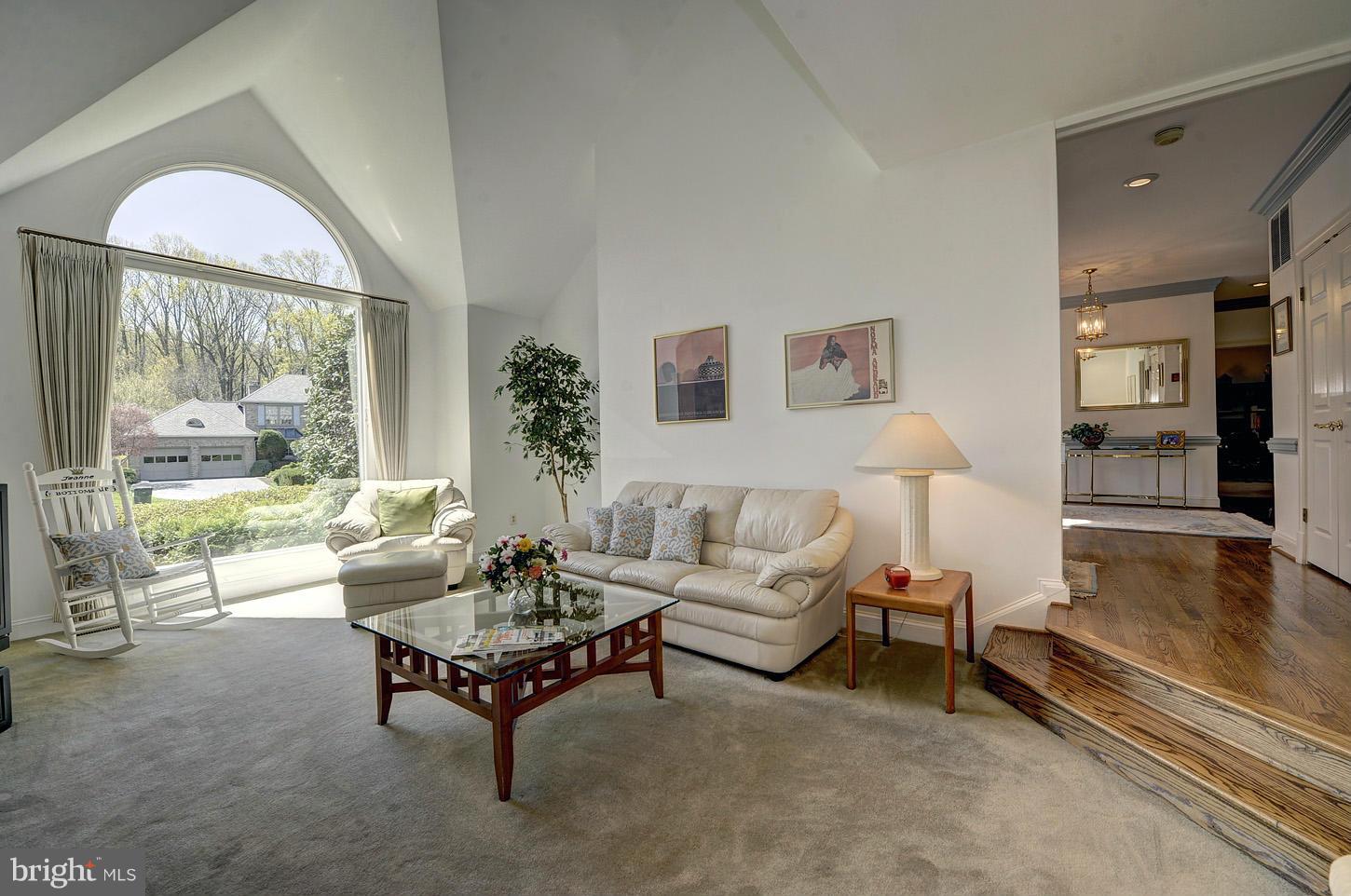 9706 Middleton Ridge Road Vienna, VA 22182 - Photo 14 of 30 Family Room