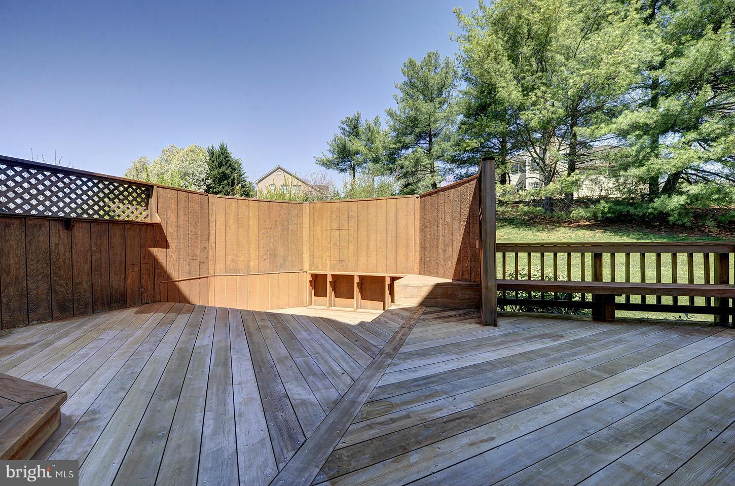 9706 Middleton Ridge Road Vienna, VA 22182 - Photo 29 of 30 Exterior (Rear)