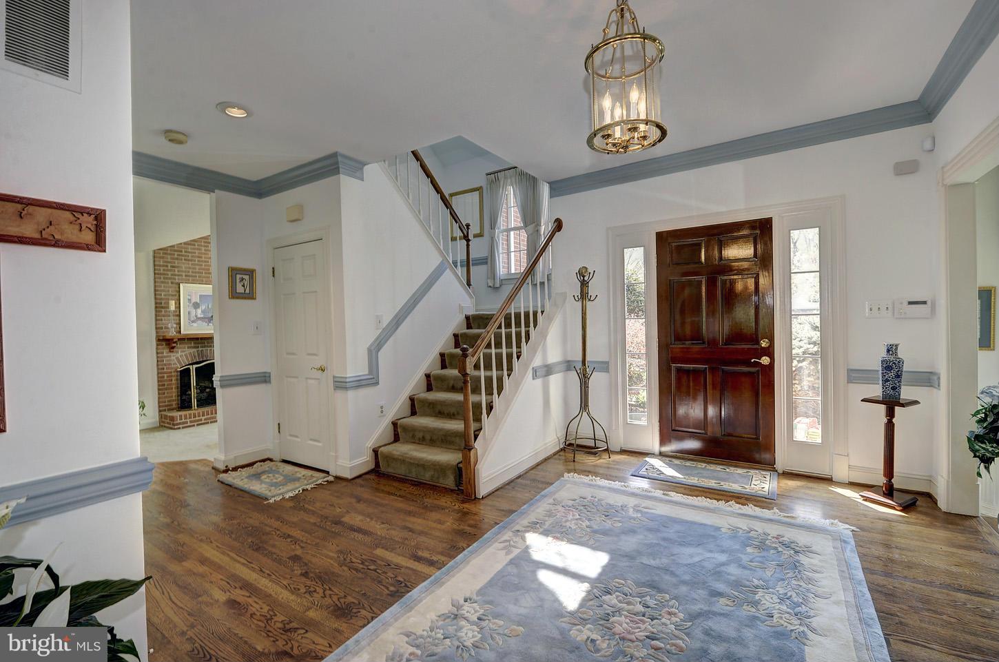 9706 Middleton Ridge Road Vienna, VA 22182 - Photo 4 of 30 Interior (General)