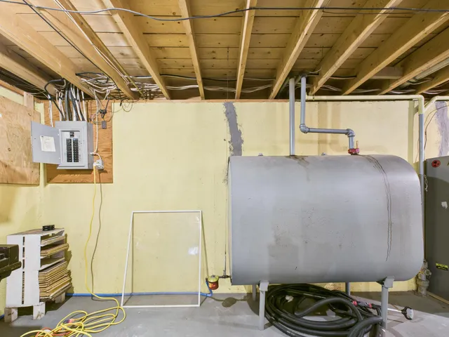 $149,900 | 187 Main Street, Van Buren, ME 04785