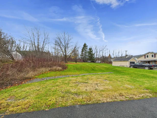 $149,900 | 187 Main Street, Van Buren, ME 04785