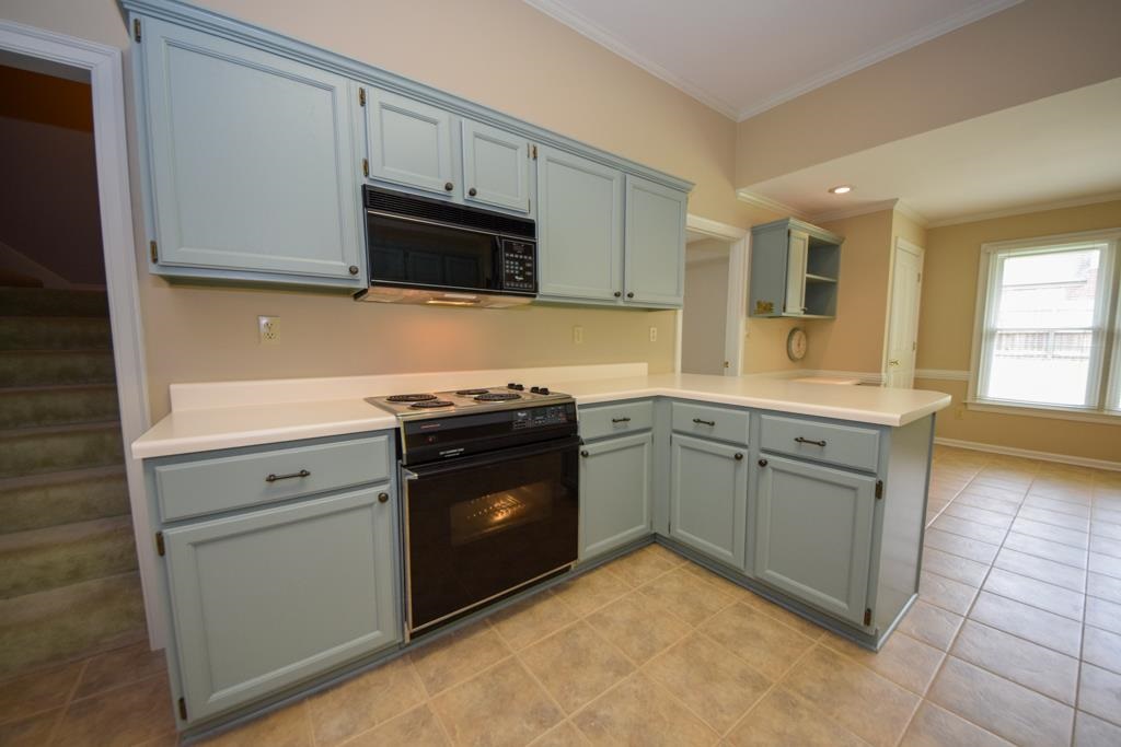 868 Rhett Butler Drive Collierville, TN 38017 - Photo 9 of 25 Gallery Image 9