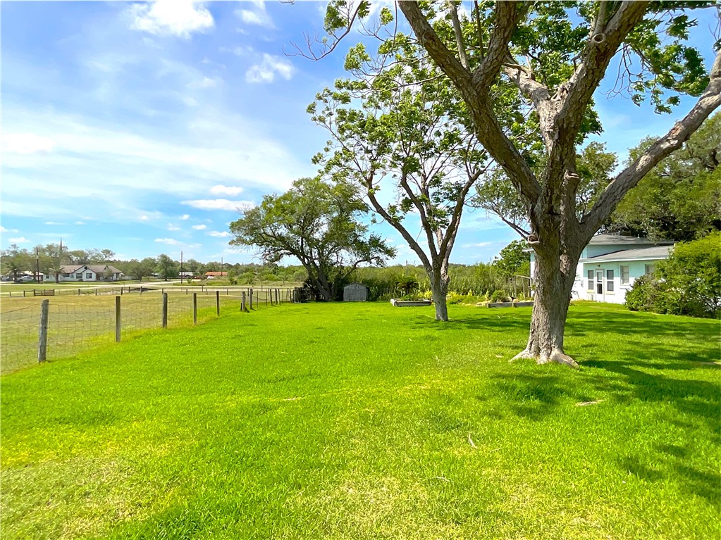 311 West Ward Street Refugio, TX 78377 - Photo 33 of 40