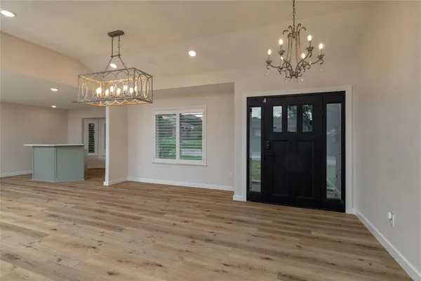 $398,000 | 3705 Wren Avenue, Fort Worth, TX 76133