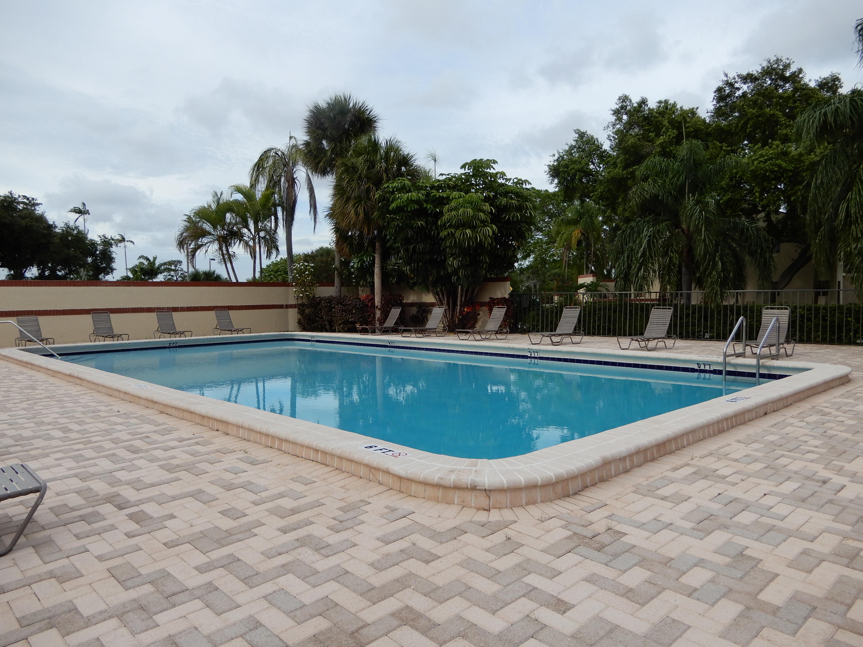 6585 Somerset Drive, Unit 102 Boca Raton, FL 33433 - Photo 14 of 17 14.