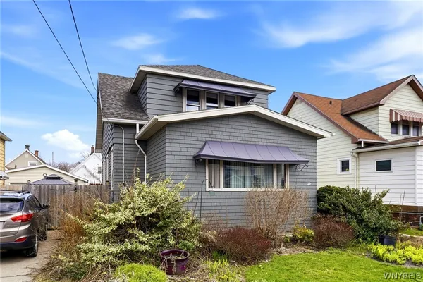 $155,000 | 295 Weimar Street, Buffalo, NY 14206