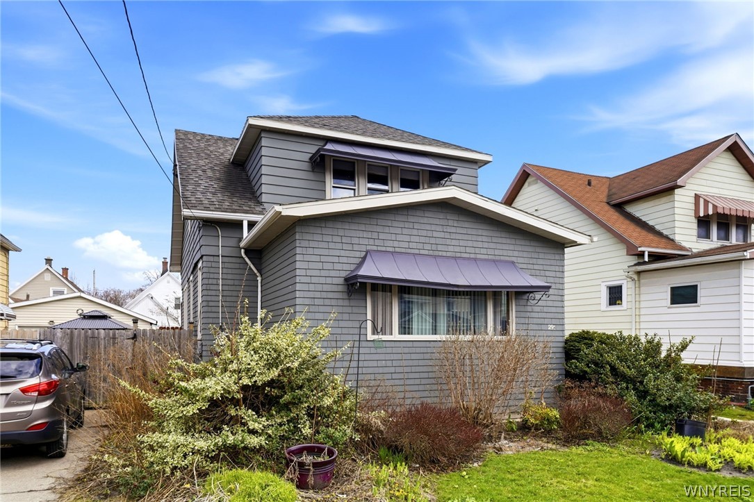 295 Weimar Street Buffalo, NY 14206 - Photo 4 of 45