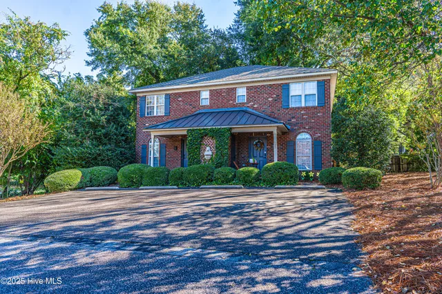 $1,175,000 | 133-135 South Pine Street, Aberdeen, NC 28315