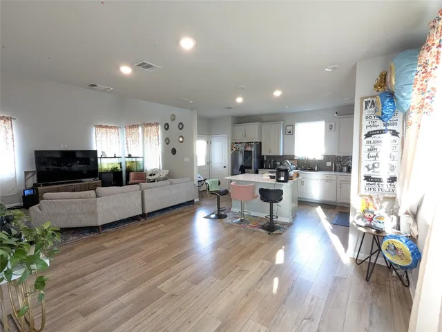 $2,195 | 2436 Danbury Lane, Leander, TX 78641