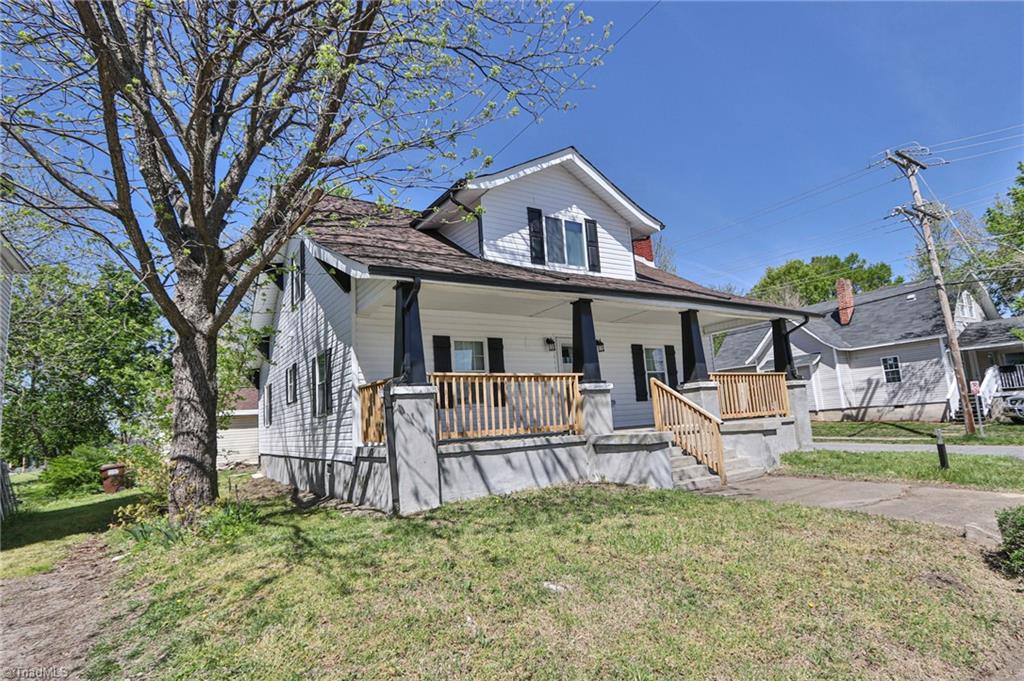 700 Park Street High Point, NC 27260 - Photo 1 of 38