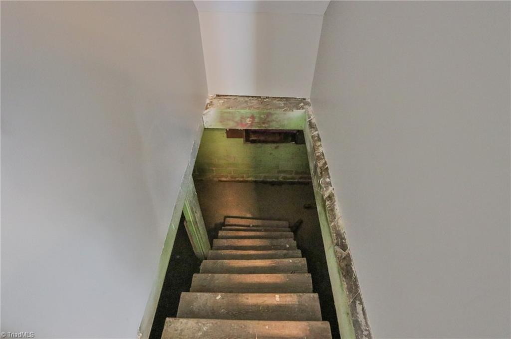 700 Park Street High Point, NC 27260 - Photo 33 of 38