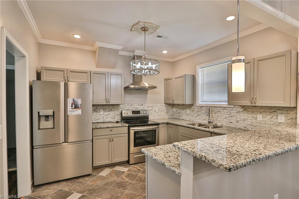 700 Park Street High Point, NC 27260 - Photo 5 of 38