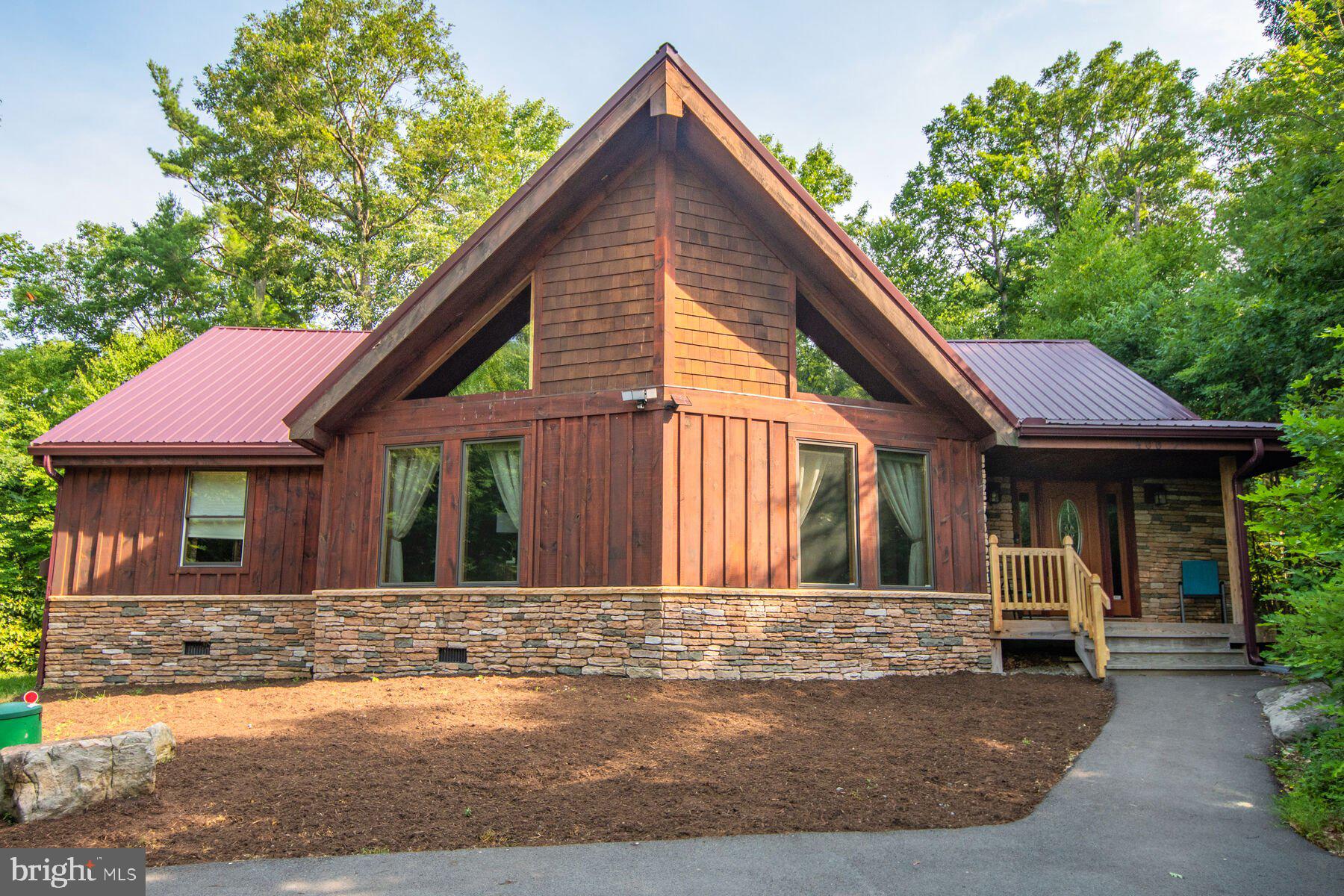 400 Close Road McHenry, MD 21541 - Photo 1 of 52 Gallery Image 1