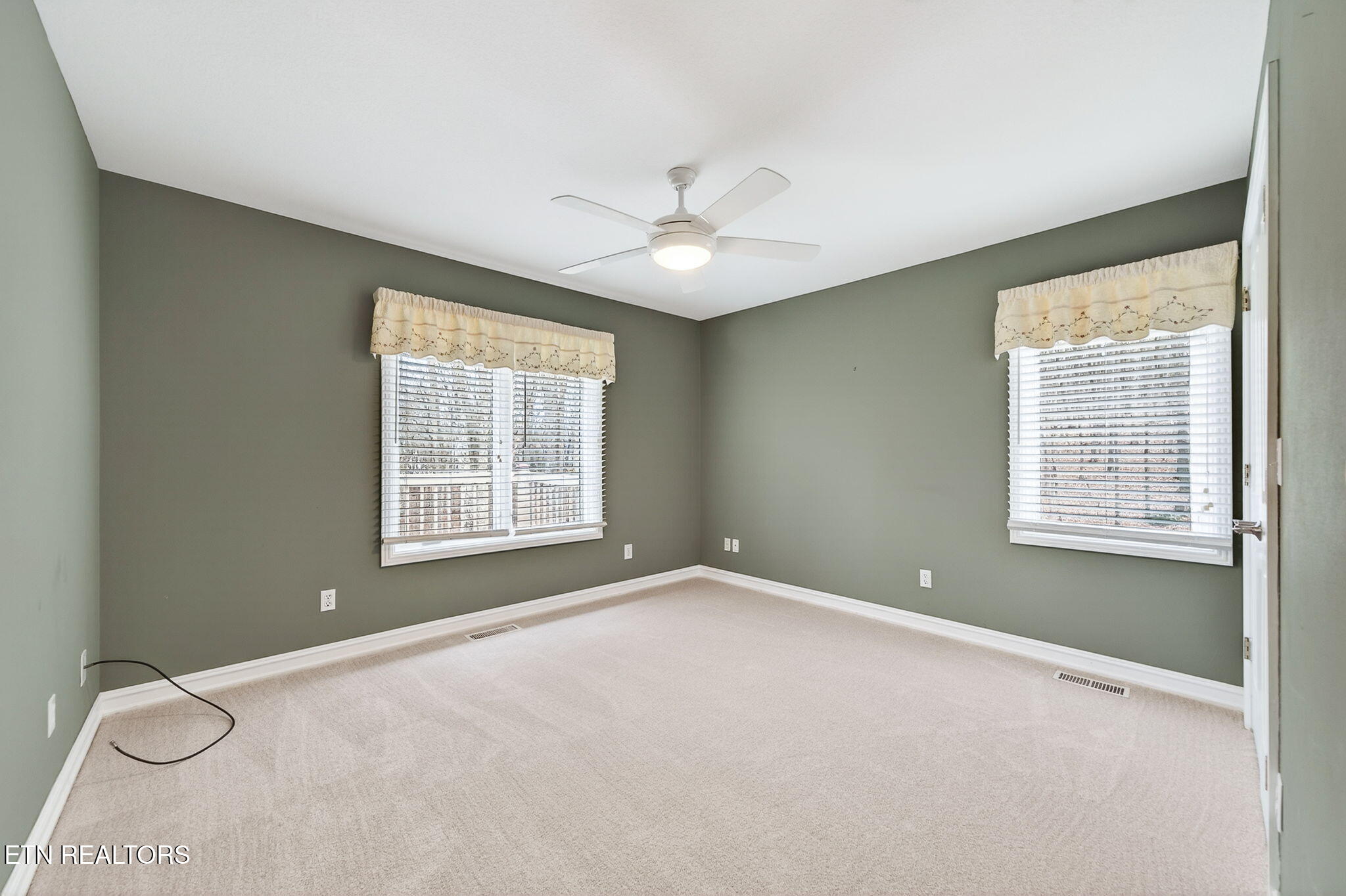 122 Pineridge Loop Crossville, TN 38558 - Photo 40 of 58 Guest Bedroom 2