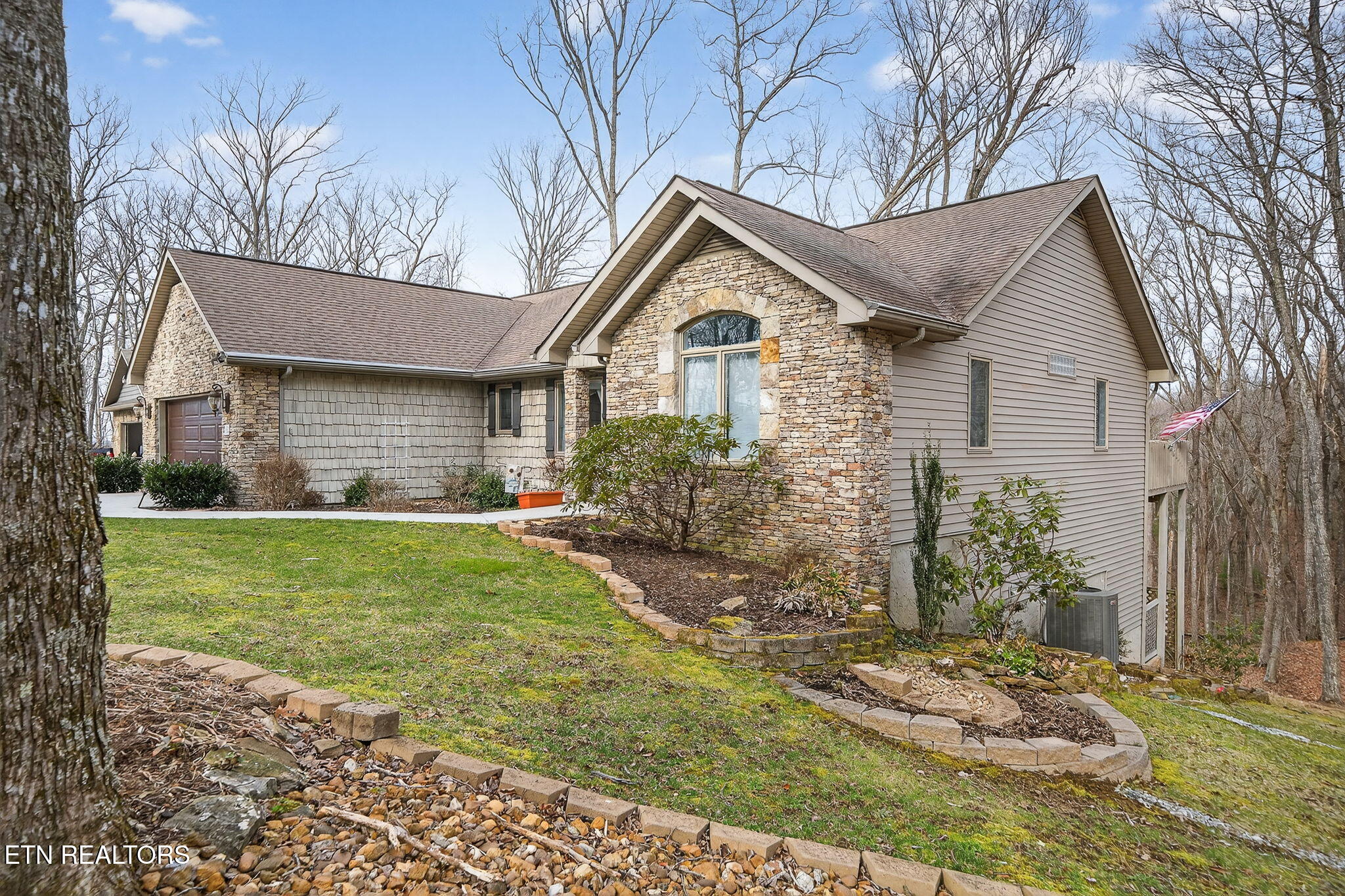 122 Pineridge Loop Crossville, TN 38558 - Photo 6 of 58 122 Pineridge Loop