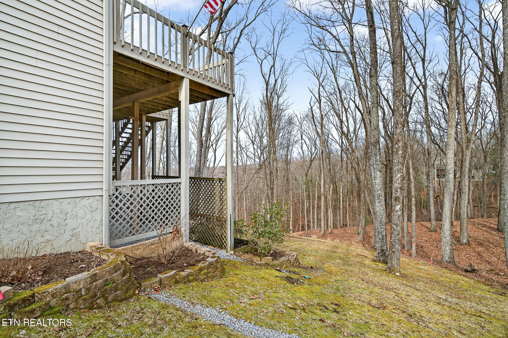 122 Pineridge Loop Crossville, TN 38558 - Photo 8 of 58 122 Pineridge Loop