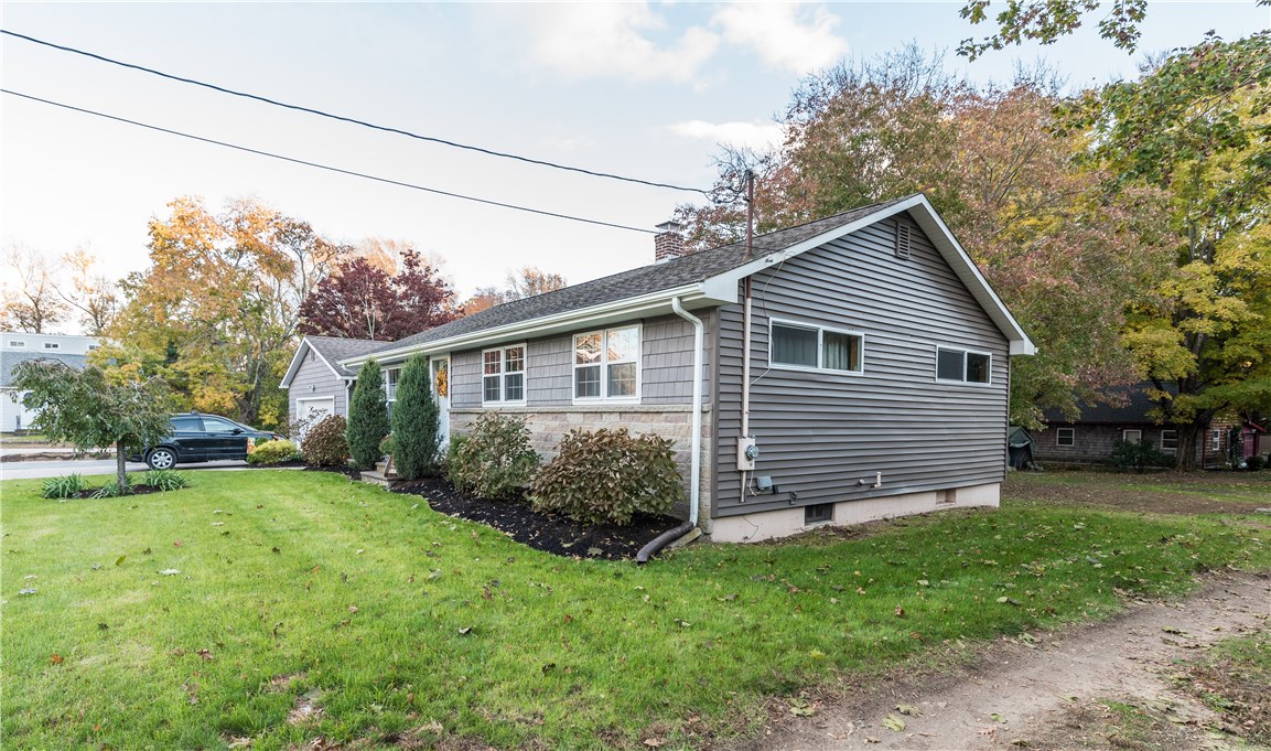 2 2nd Street Coventry, RI 02816 - Photo 4 of 36