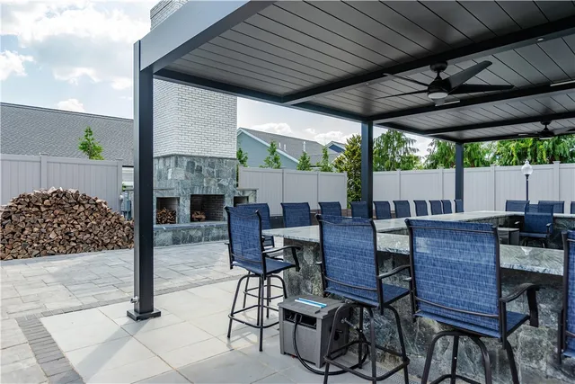 $975,000 | 19 Hampton Road, Unit 69, Coventry, RI 02816