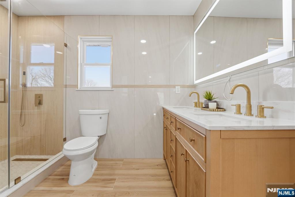 47 Darling Avenue Bloomfield, NJ 07003 - Photo 20 of 37