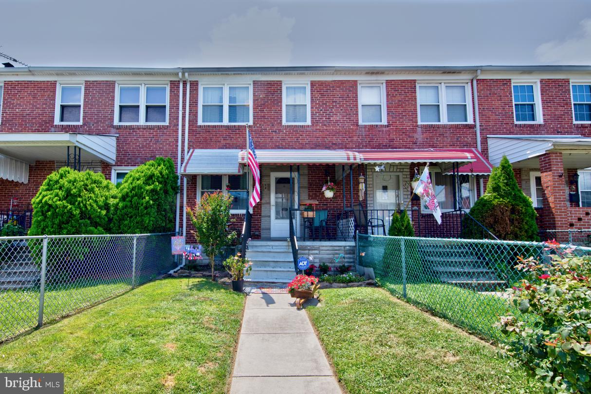 58 Wiltshire Road Baltimore, MD 21221 - Photo 1 of 26 Fenced in Front yard!