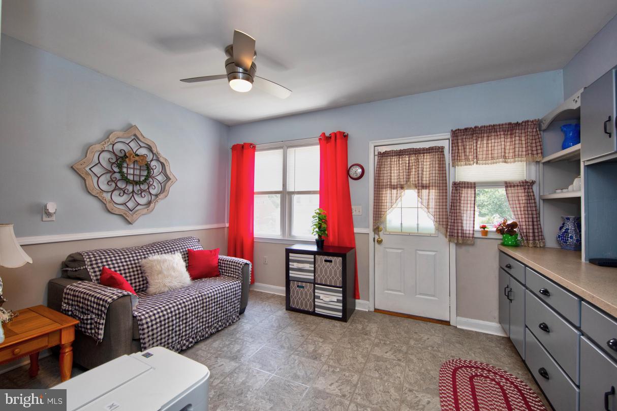 58 Wiltshire Road Baltimore, MD 21221 - Photo 11 of 26