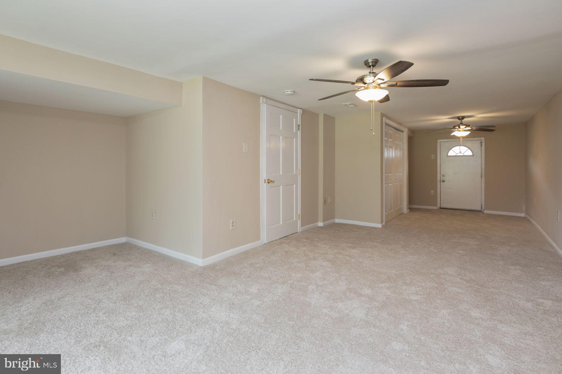 3136 Holly Road Philadelphia, PA 19154 - Photo 22 of 25