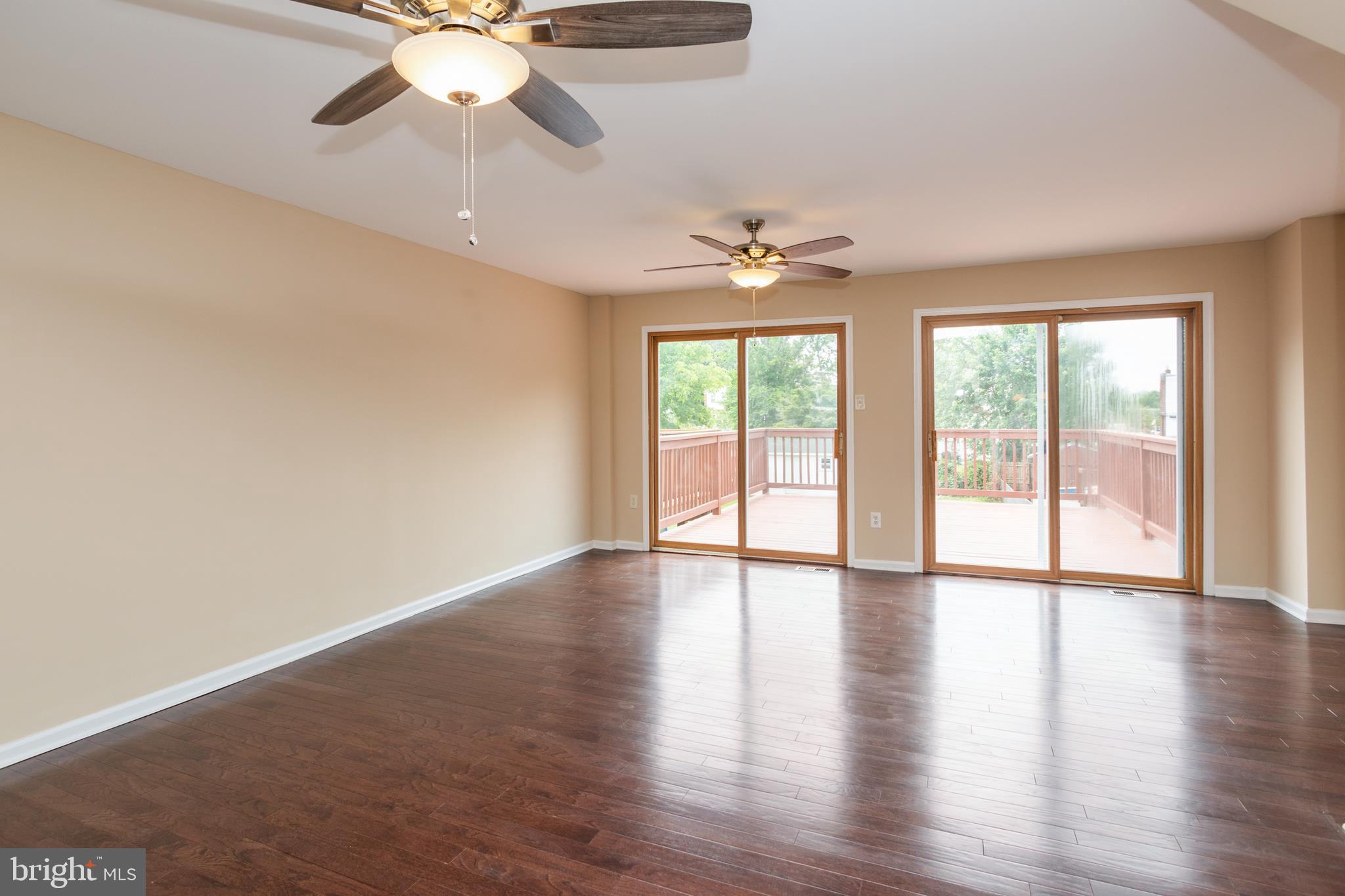 3136 Holly Road Philadelphia, PA 19154 - Photo 6 of 25