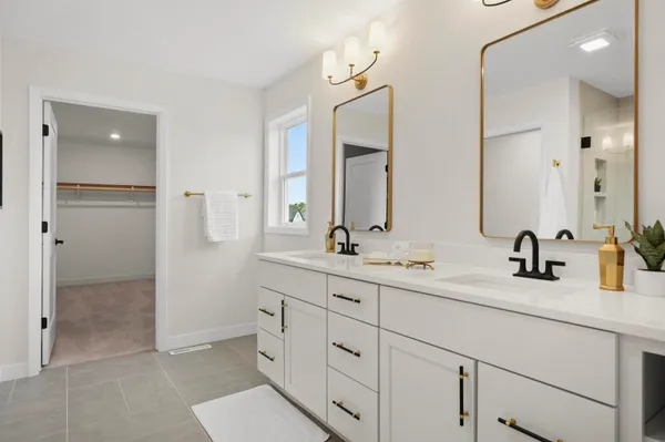 $699,900 | 4066 Eagle Mound Pass, DeForest, WI 53532