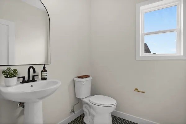 $699,900 | 4066 Eagle Mound Pass, DeForest, WI 53532