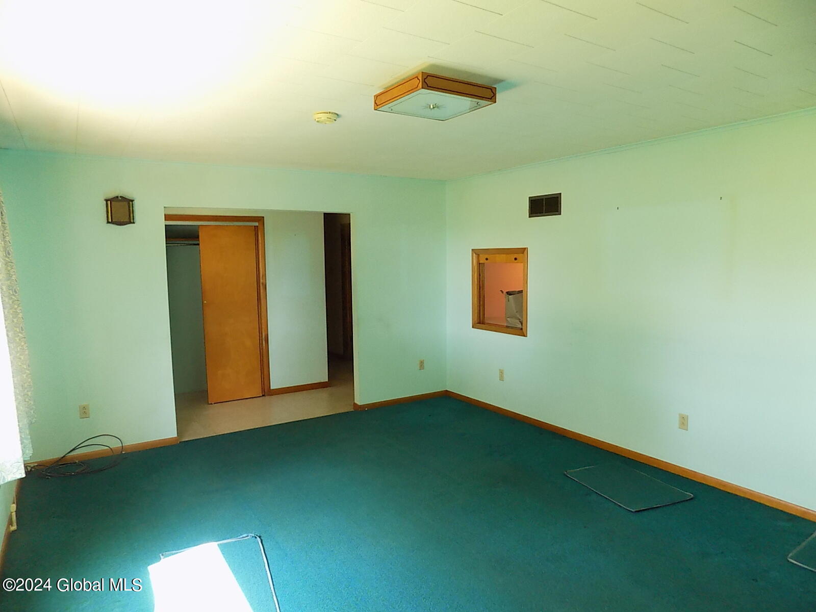 213 County Rte 44 Argyle, NY 12809 - Photo 13 of 20 Living room