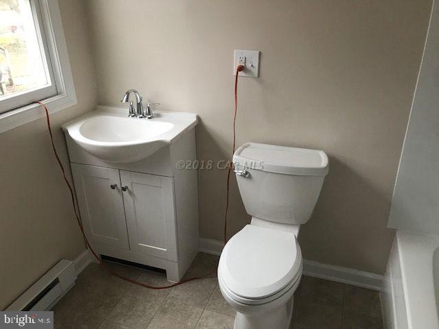 4690 Tyaskin Road Tyaskin, MD 21865 - Photo 23 of 36 remodeled full bath