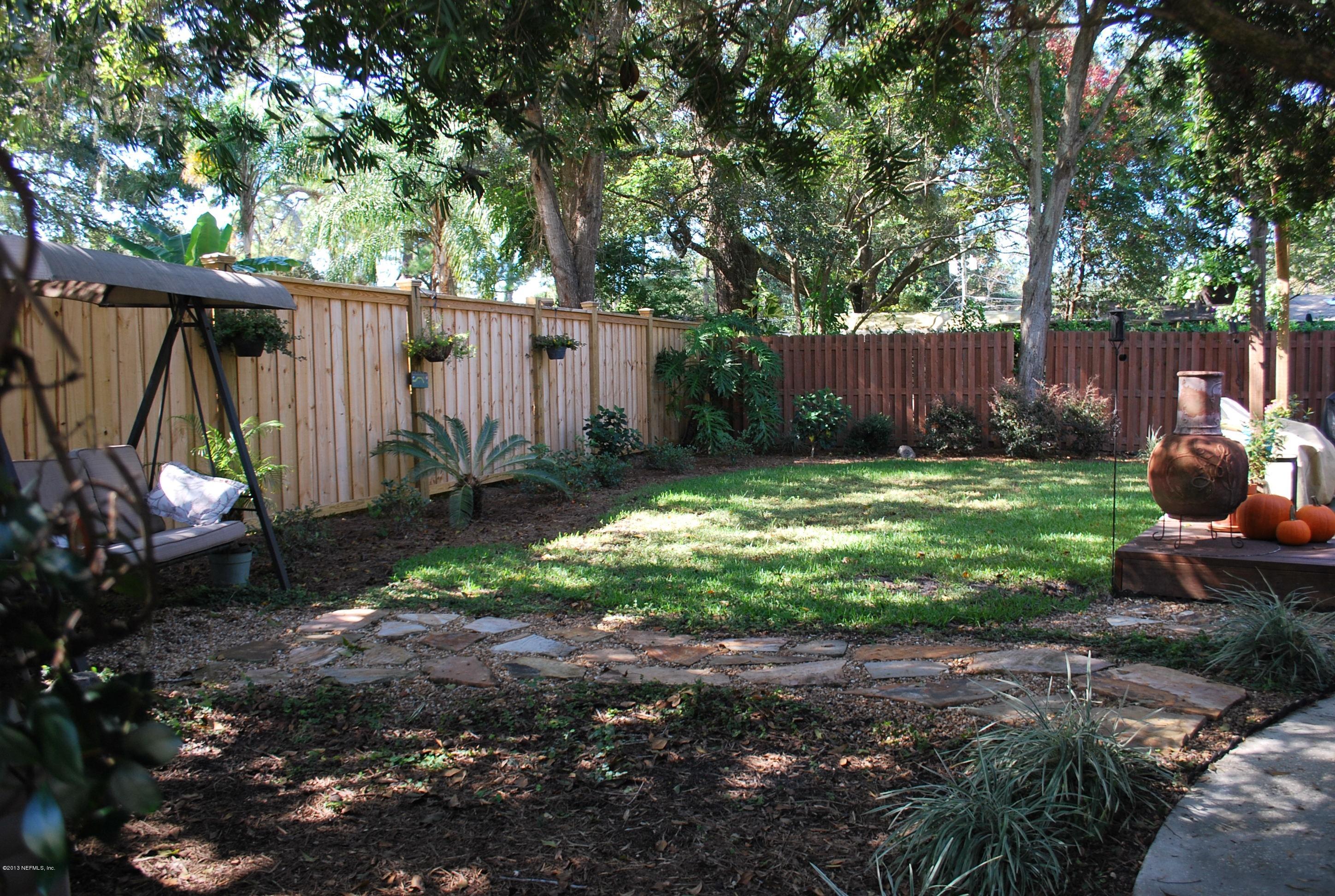 4754 Carlisle Road Jacksonville, FL 32210 - Photo 25 of 34 backyard and privacy fence