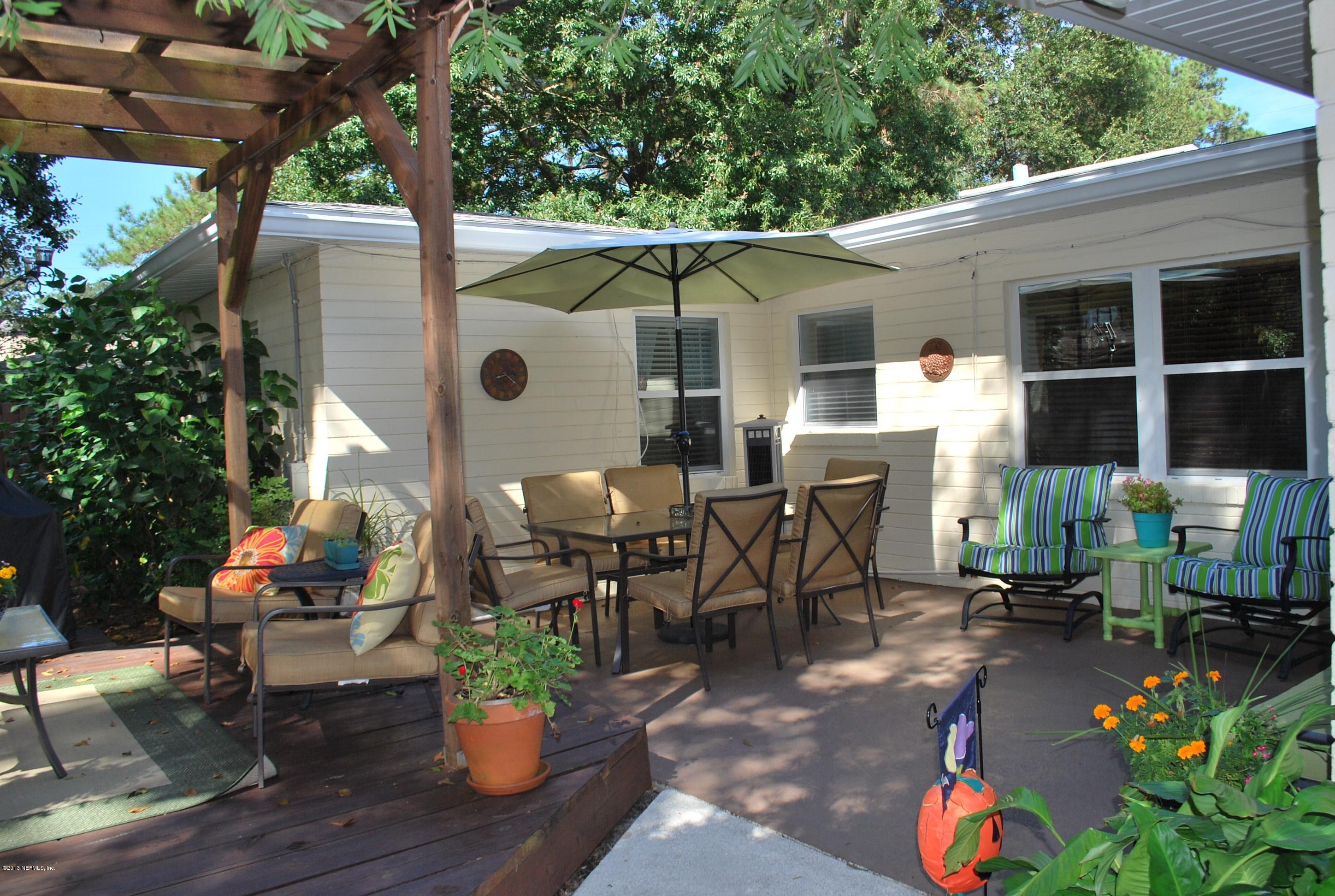 4754 Carlisle Road Jacksonville, FL 32210 - Photo 31 of 34 patio dining