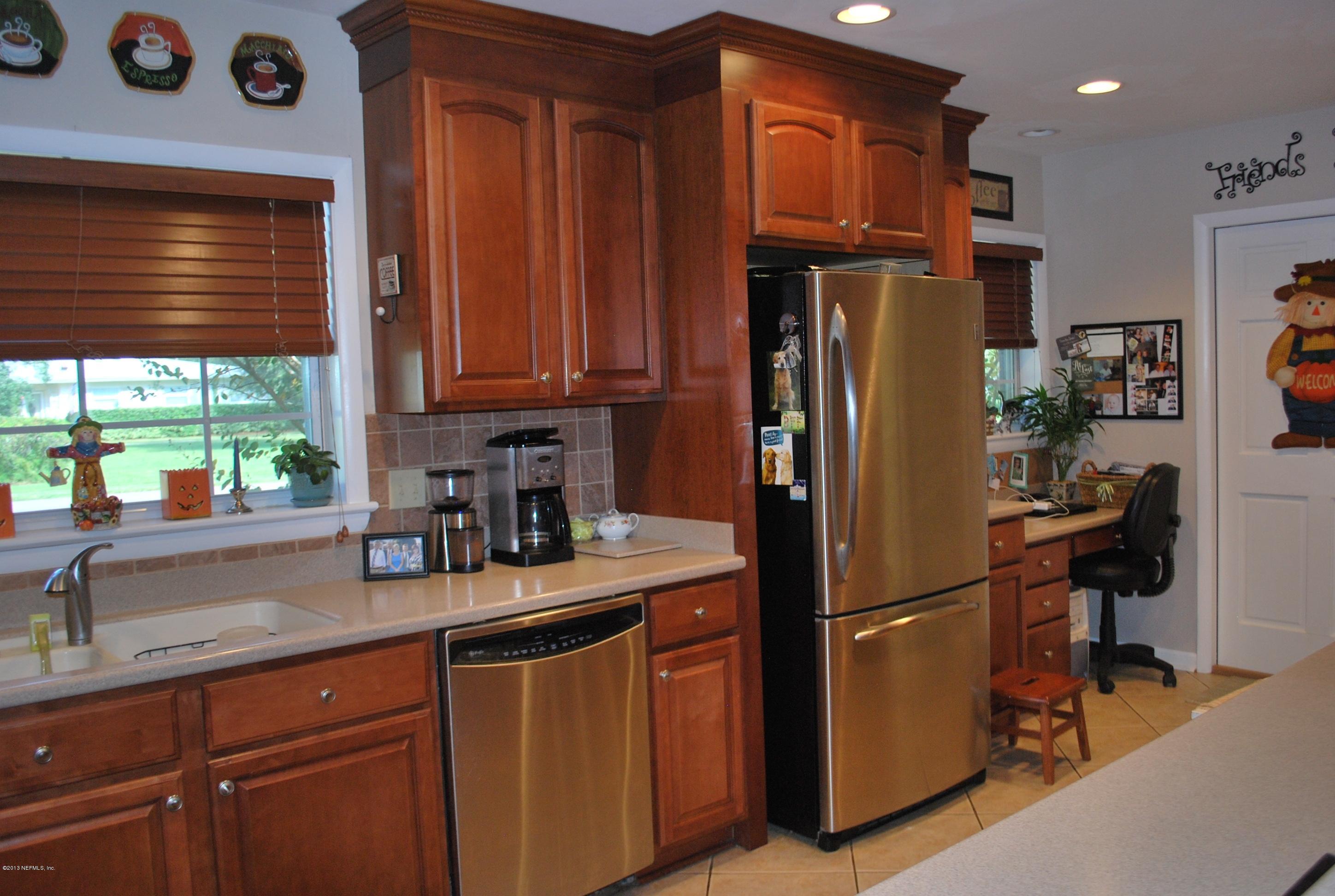 4754 Carlisle Road Jacksonville, FL 32210 - Photo 5 of 34 kitchen desk area at far right