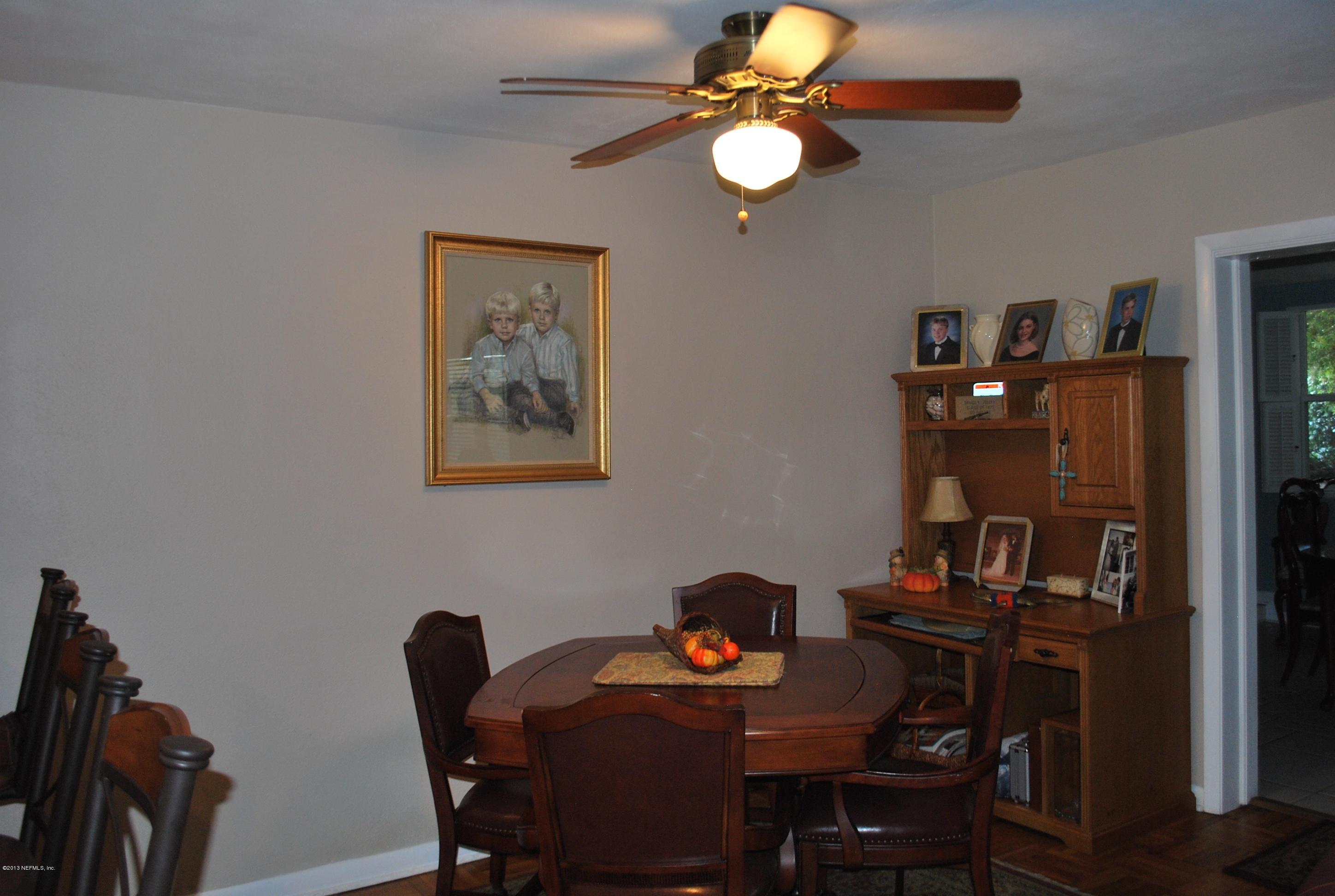 4754 Carlisle Road Jacksonville, FL 32210 - Photo 10 of 34 casual dining