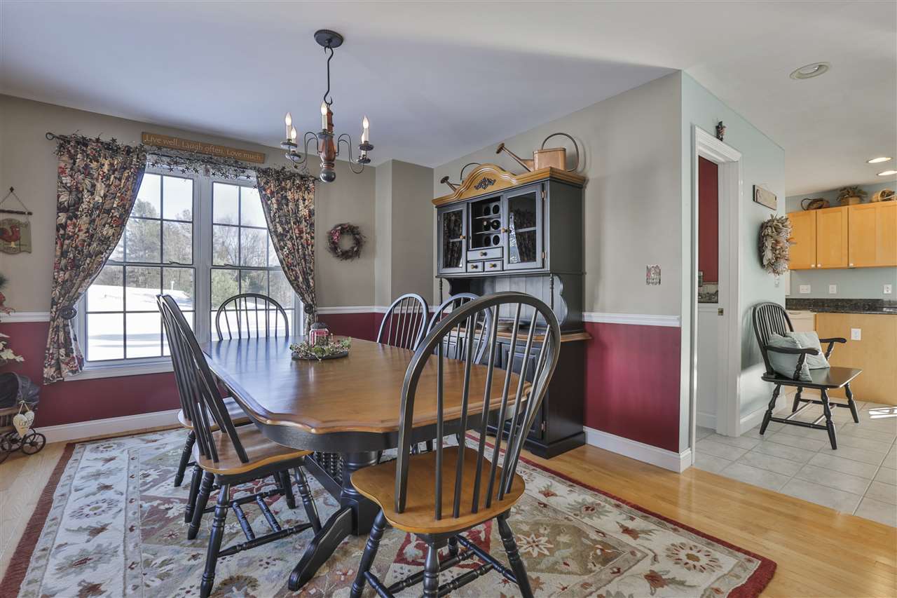 31 Autumn Woods Road Salem, NH 03079 - Photo 14 of 39