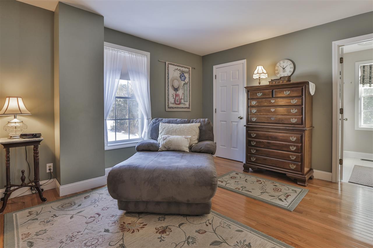 31 Autumn Woods Road Salem, NH 03079 - Photo 22 of 39