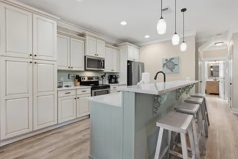 $775,000 | 226 Tahitian Way, Destin, FL 32541